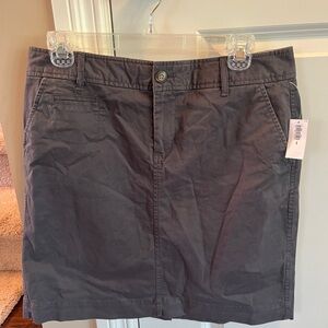 NWT- Old Navy, Gray, Chino Style, Stretch Skirt-Size 8
